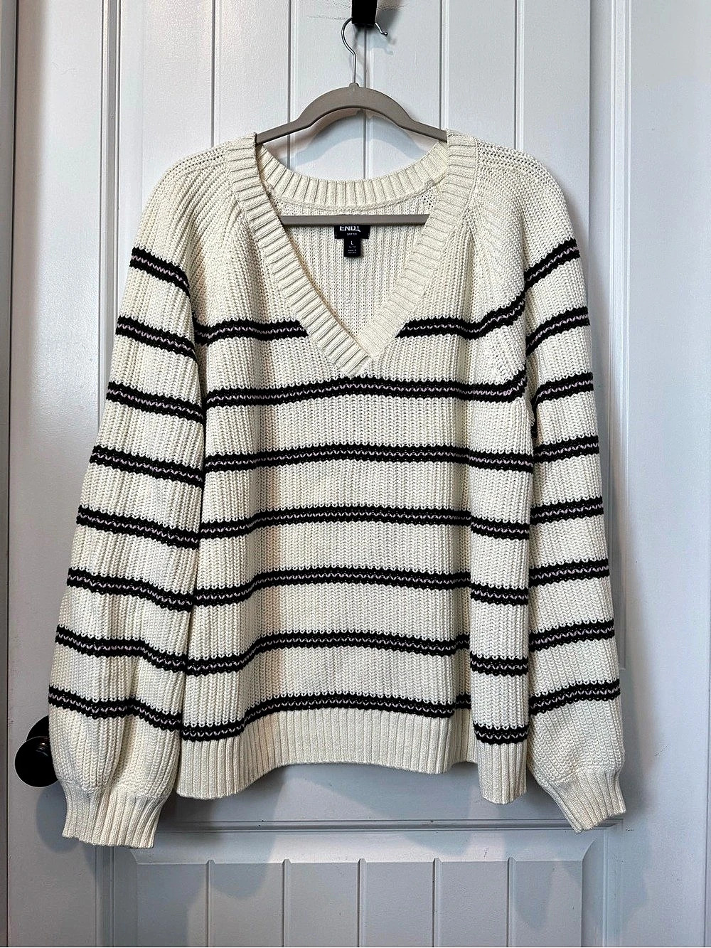Land’s End 100% Cotton Drifter Striped V Neck Sweater Size Large Like New